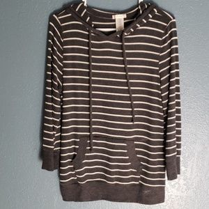 SOLD Gray with Cream stripe hooded shirt